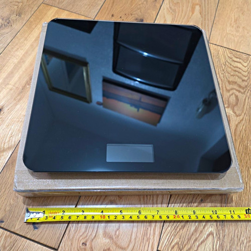 Black hard glass digital - black,